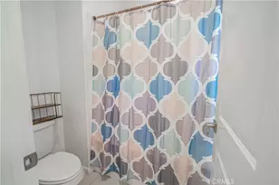 18642 Cedar Crest Dr, Canyon Country, CA 91387 - Photo 44