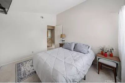 28523 Red Cedar, Saugus, CA 91390 - Photo 30