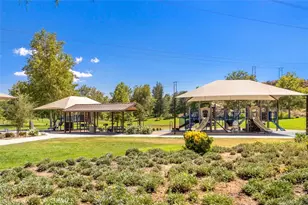 28523 Red Cedar, Saugus, CA 91390 - Photo 44