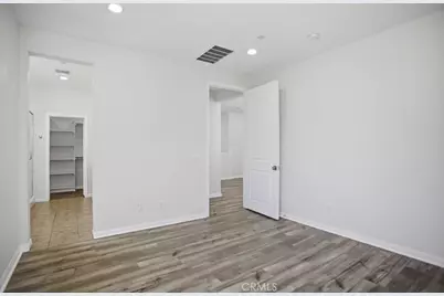 570 Jubilee Place, Santa Paula, CA 93060 - Photo 30