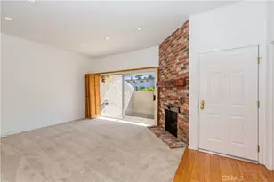 18344 Collins St, Tarzana, CA 91356 - Photo 6