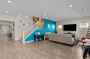 27624 Solana, Saugus, CA 91350 - Photo 8