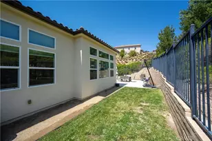 19045 Martino Ct, Saugus, CA 91350 - Photo 26