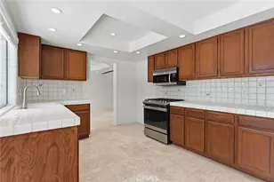 26018 Trana Cir, Calabasas, CA 91302 - Photo 8