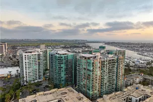 13700 Marina Pointe Dr, Marina del Rey, CA 90292 - Photo 64