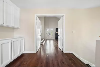 22043 Parvin, Saugus, CA 91350 - Photo 56