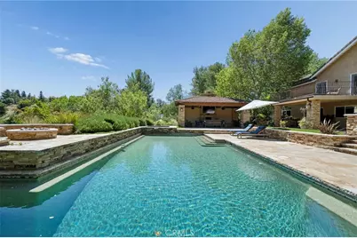 22043 Parvin, Saugus, CA 91350 - Photo 14