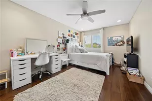 22043 Parvin, Saugus, CA 91350 - Photo 52