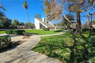 7641 Reseda Blvd, Reseda, CA 91335 - Photo 4
