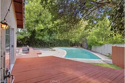 5224 Woodlake, Woodland Hills, CA 91367 - Photo 26