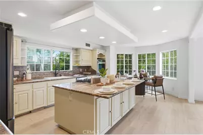 5224 Woodlake, Woodland Hills, CA 91367 - Photo 12