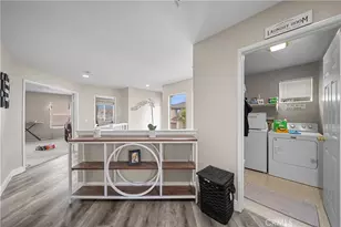 1506 Los Santos Ct, Camarillo, CA 93010 - Photo 16