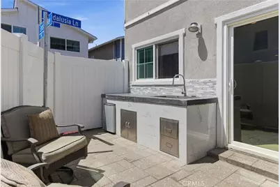 13270 W Sevillana Way, Sylmar, CA 91342 - Photo 24