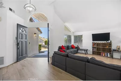 27702 Bridlewood, Castaic, CA 91384 - Photo 4