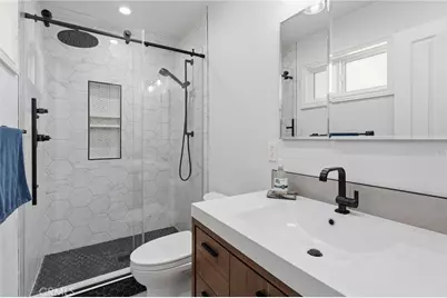 23521 Styles Street, Woodland Hills, CA 91367 - Photo 16