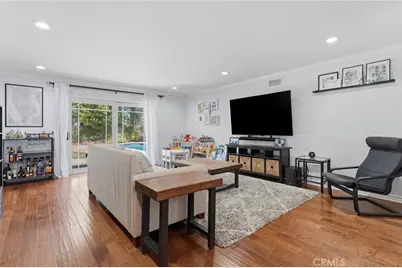 23521 Styles Street, Woodland Hills, CA 91367 - Photo 6