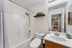 28458 Santa Rosa, Saugus, CA 91350 - Photo 18