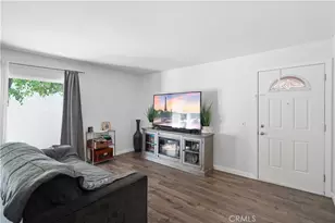 10331 Lindley, Porter Ranch, CA 91326 - Photo 6