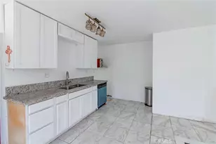 16413 Downey, Paramount, CA 90723 - Photo 10