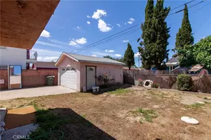 16413 Downey, Paramount, CA 90723 - Photo 36