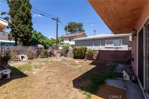 16413 Downey, Paramount, CA 90723 - Photo 34