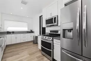 4620 Caritina, Tarzana, CA 91356 - Photo 14