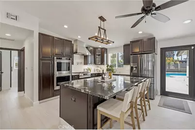 7701 Rhea Avenue, Reseda, CA 91335 - Photo 16