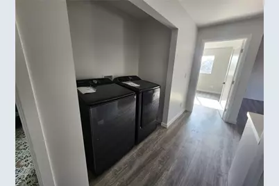 9033 Lindley Avenue, Northridge, CA 91325 - Photo 40