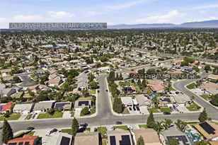 9910 Pyramid Peak Dr, Bakersfield, CA 93311 - Photo 8