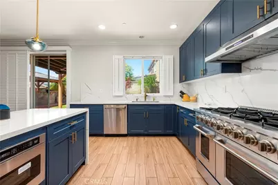 20251 Dorothy, Saugus, CA 91350 - Photo 8
