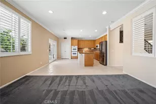 25716 Hood Way, Stevenson Ranch, CA 91381 - Photo 10