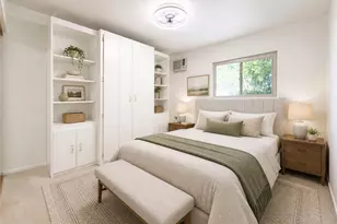 6041 Fountain Park Ln, Woodland Hills, CA 91367 - Photo 2