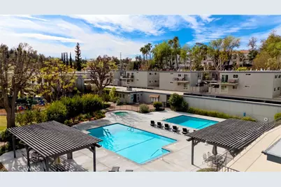 6041 Fountain Park Lane #11, Woodland Hills, CA 91367 - Photo 22