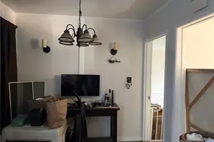 7323 Amestoy Ave, Van Nuys, CA 91406 - Photo 4