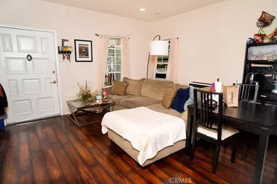 708 W 40th, Los Angeles, CA 90037 - Photo 20