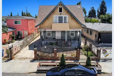 708 W 40th, Los Angeles, CA 90037 - Photo 14