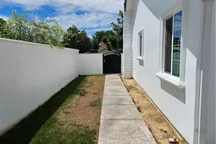 37900 Janus, Palmdale, CA 93550 - Photo 22