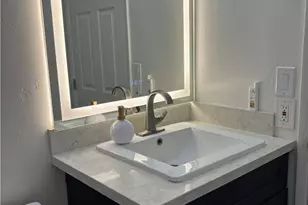 29021 Bouquet Canyon, Saugus, CA 91390 - Photo 14