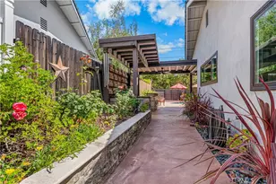 5704 Larryan Dr, Woodland Hills, CA 91367 - Photo 26
