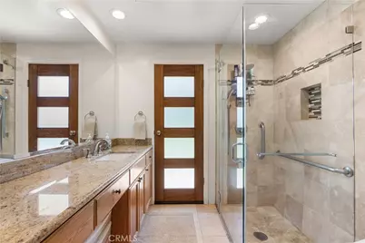 5704 Larryan Drive, Woodland Hills, CA 91367 - Photo 30