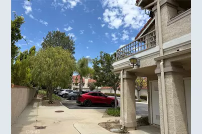640 Kingswood Ln #F, Simi Valley, CA 93065 - Photo 4