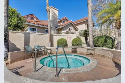 640 Kingswood Ln #F, Simi Valley, CA 93065 - Photo 24