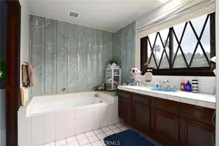 5515 Shirley Ave, Tarzana, CA 91356 - Photo 26