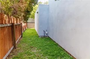124 N Naomi, Burbank, CA 91505 - Photo 58