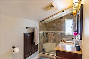 124 N Naomi, Burbank, CA 91505 - Photo 72