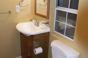 124 N Naomi, Burbank, CA 91505 - Photo 36