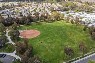 23717 Shadylane Pl, Valencia, CA 91354 - Photo 66