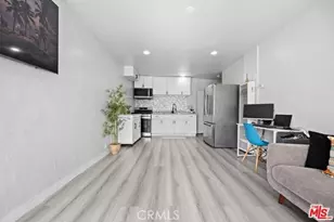 2210 Clyde, Los Angeles, CA 90016 - Photo 16