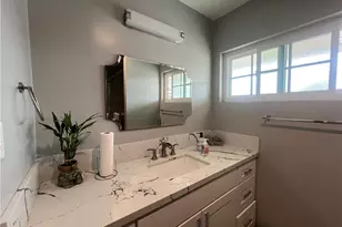 11024 Peoria St, Los Angeles, CA 91352 - Photo 26