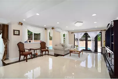 6508 Moorcroft Avenue, Woodland Hills, CA 91303 - Photo 12